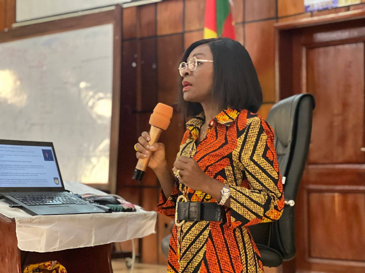 La DG de la SGS, Mme Nzondjou Patricia partage son expérience avec la communauté universitaire